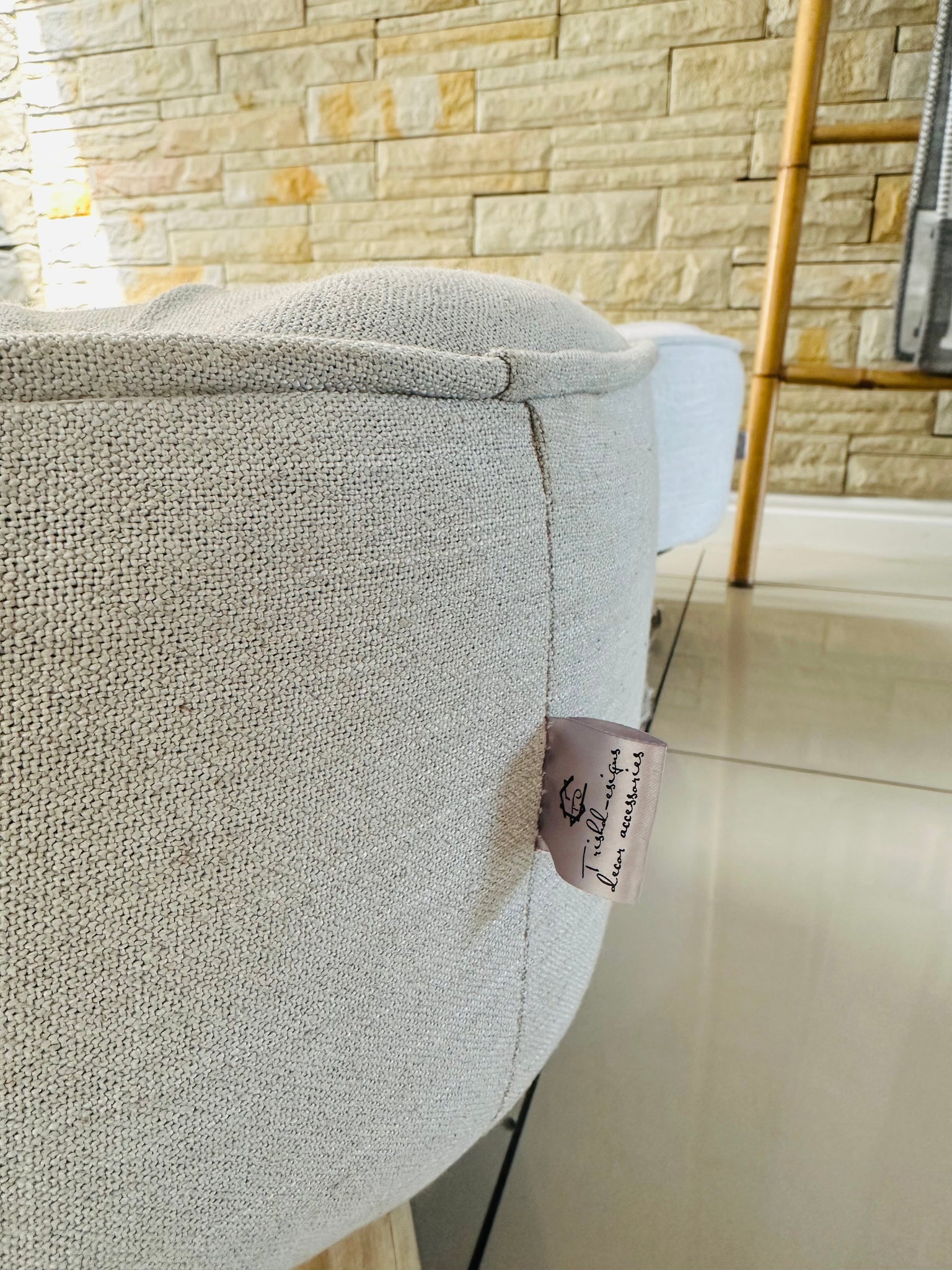 Akasia fabric collection